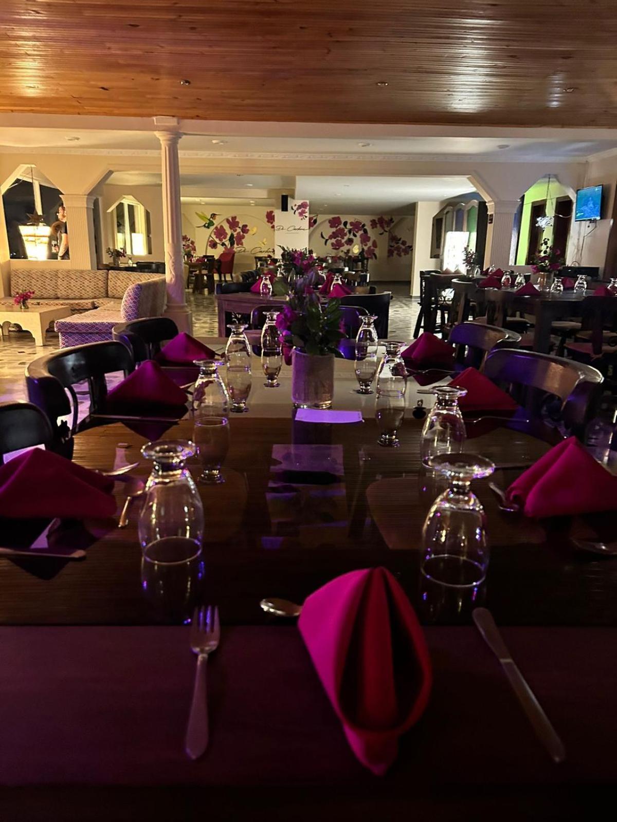 Facatativa Di Carbone Hotel Gastrobar מראה חיצוני תמונה