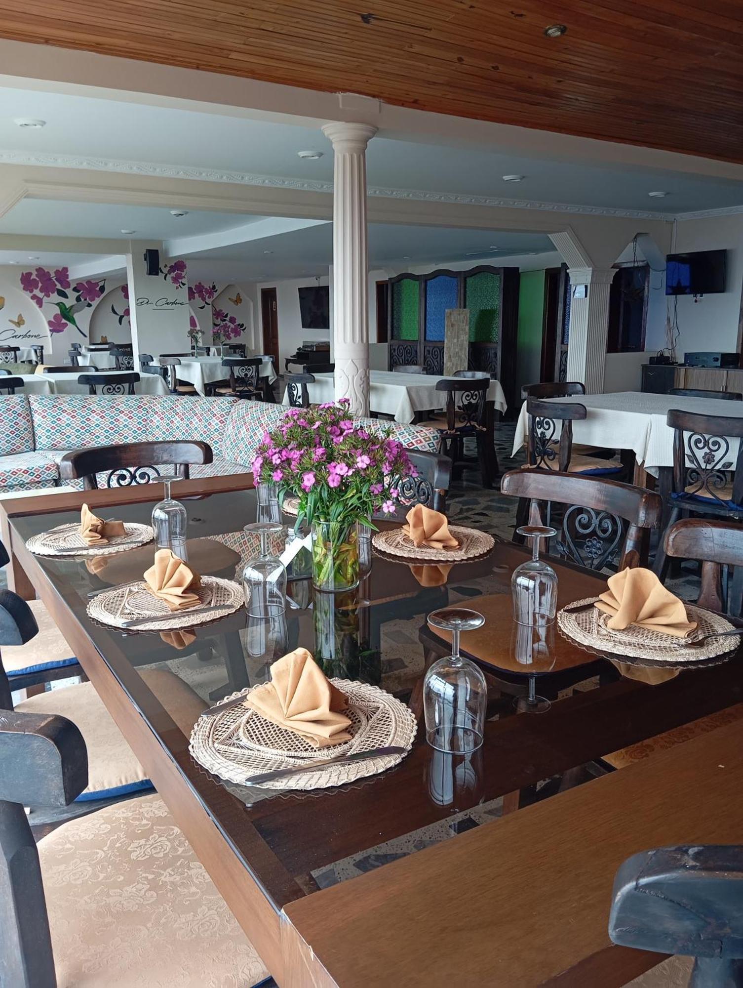 Facatativa Di Carbone Hotel Gastrobar מראה חיצוני תמונה
